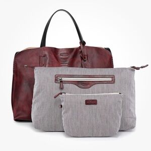 OLD TREND Genuine Leather, Forest Island, Tote Bag Rusty Red W/Accessories. NWT